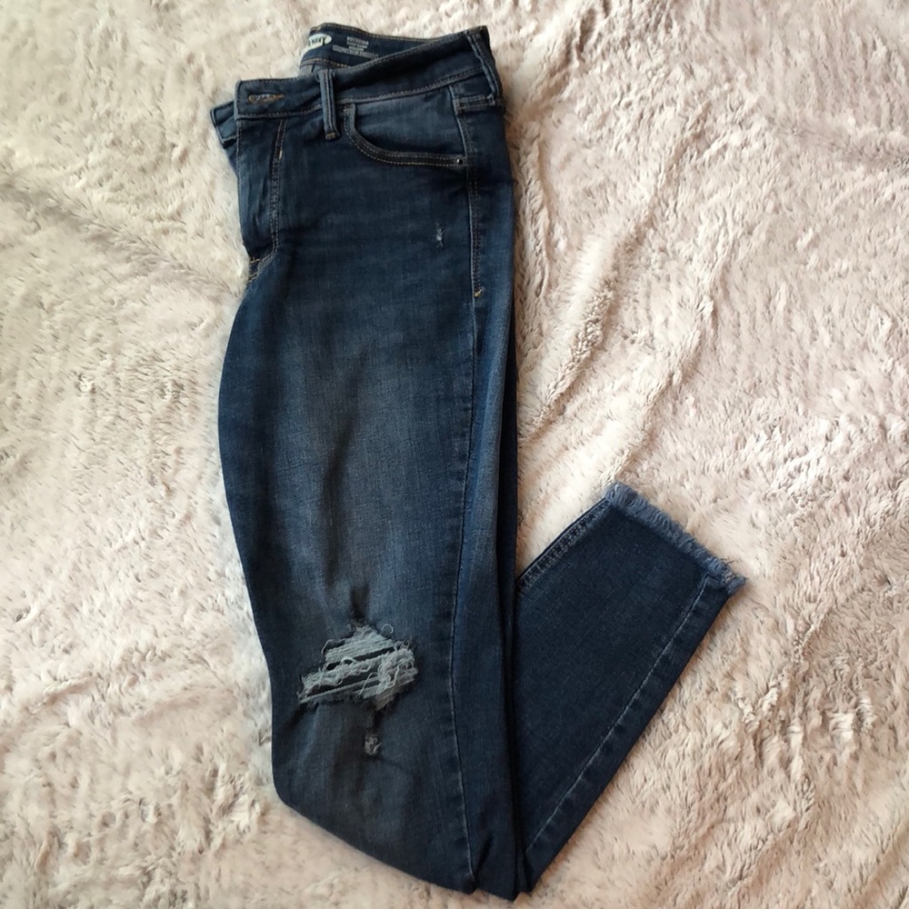 Old Navy Rockstar Super Skinny High Rise Jeans